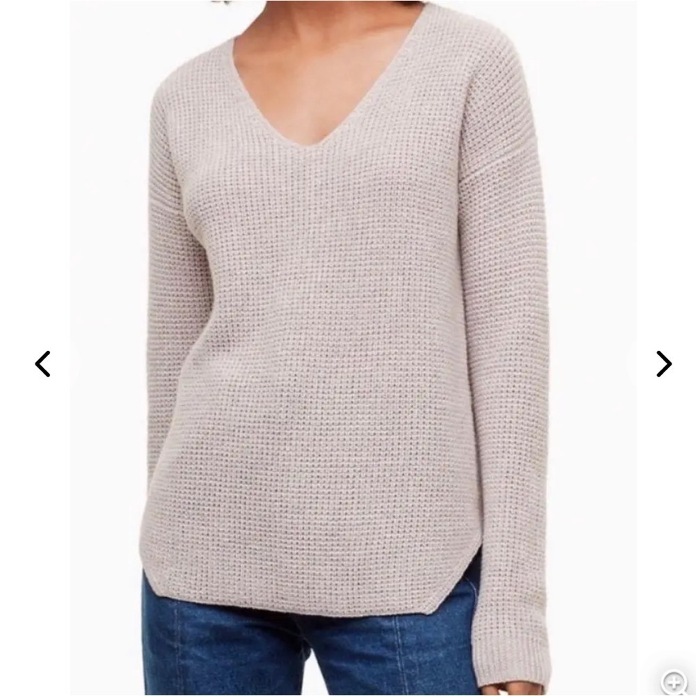 Aritzia Wilfred Free Woltor Wool Knit Women's Gray Sweater. Small minimalist